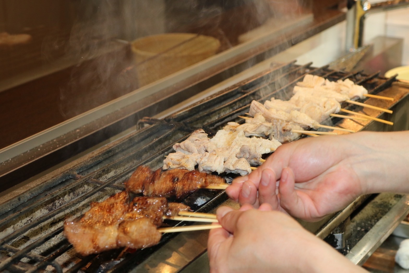 職人が焼く炭火串焼き1